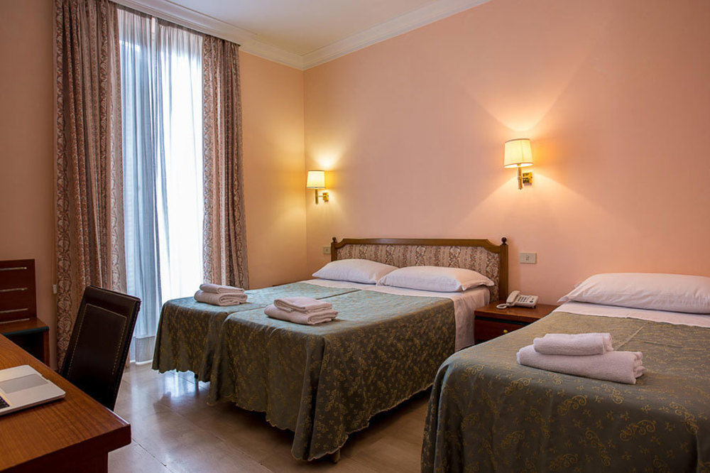 Hotel Center 3 Roma Exterior foto